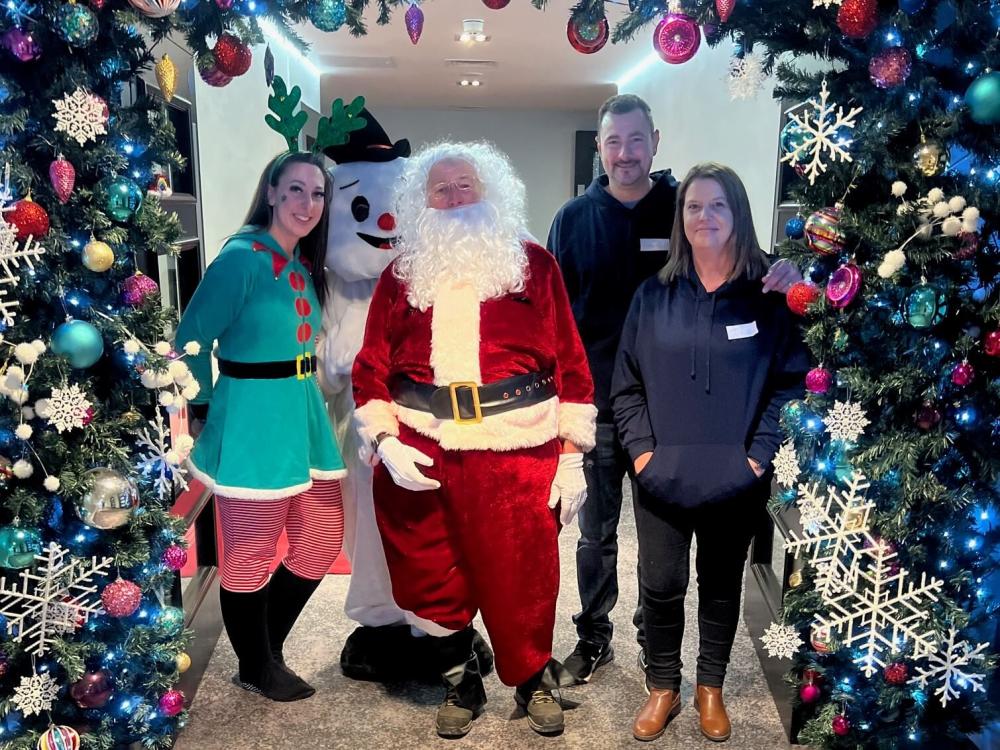 Selco supports KidsOut charity christmas party