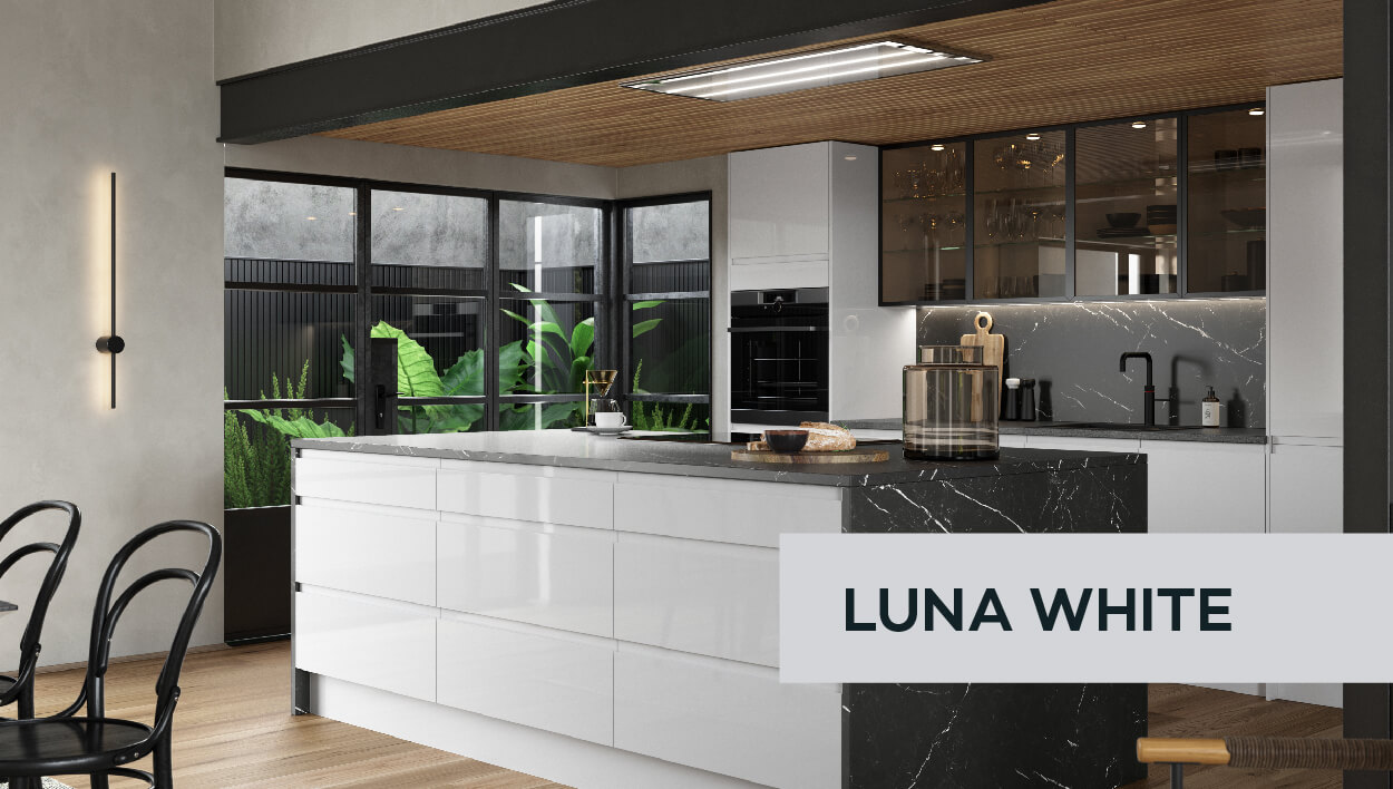 Magnet kitchen in Luna White