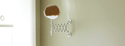 Wall mounted mirror