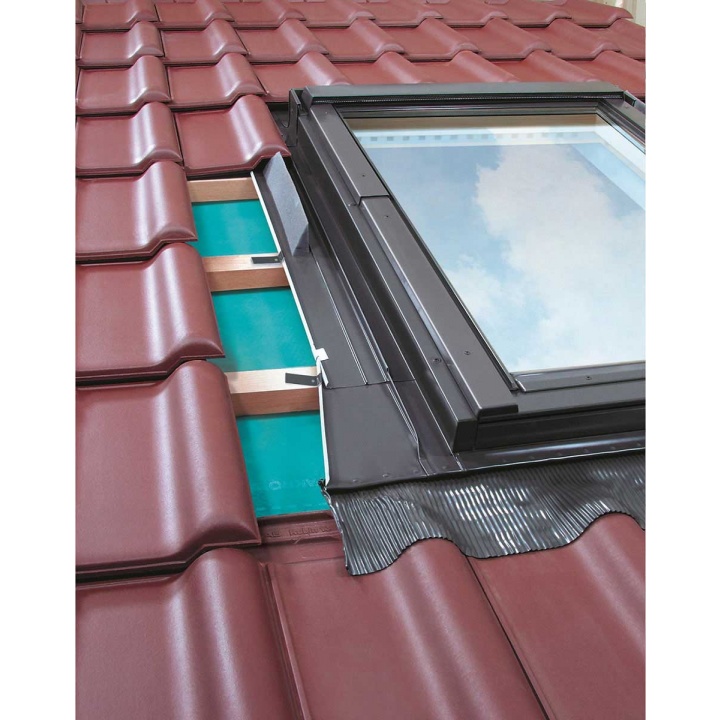 Fakro EZV-A 06 Tile Flashing up to 45mm thick