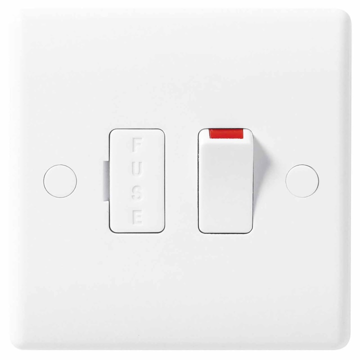 BG Nexus Moulded 13A Switched Fused Connection Unit