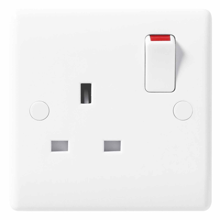 BG Nexus Moulded 1 Gang Switched Socket SP