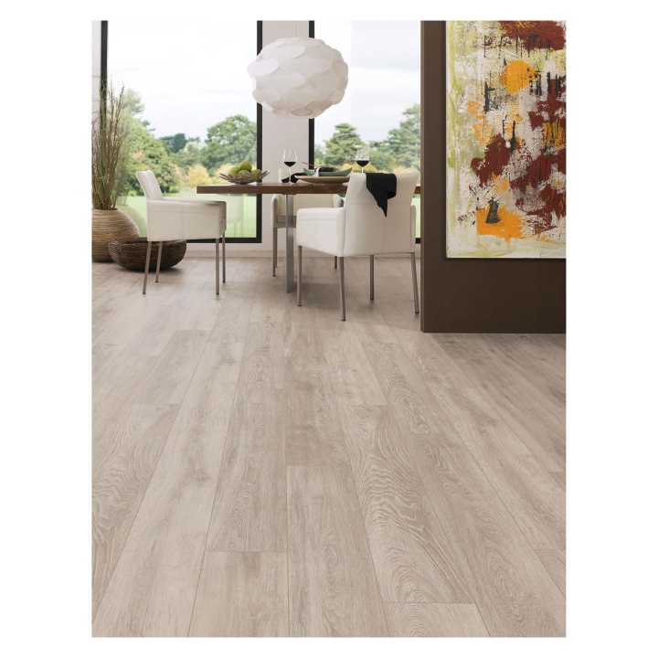 Krono 12mm V Groove Laminate Flooring Vario Boulder Oak Effect 1.48m²