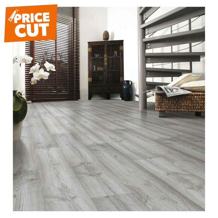 Krono Eurohome Dartmoor Oak 12mm Laminate Flooring 1.51m²