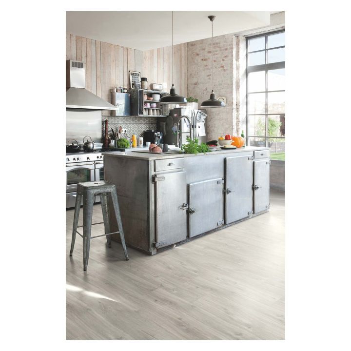 Quickstep Alpha Canyon Oak Rigid LVT Flooring With Integrated Underlay 2.13m²