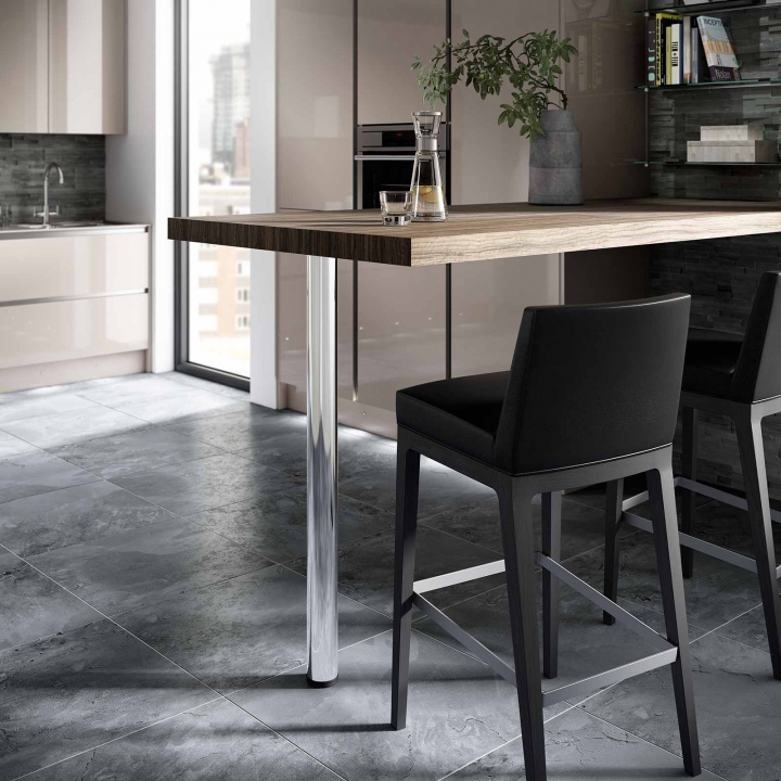 Worktop Support Leg Chrome 870mm