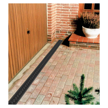 ACO Black Plastic Grating 1m