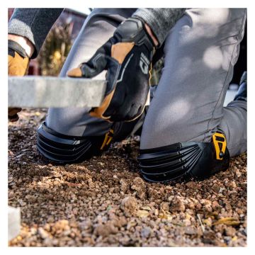 ToughBuilt Waterproof Knee Pads