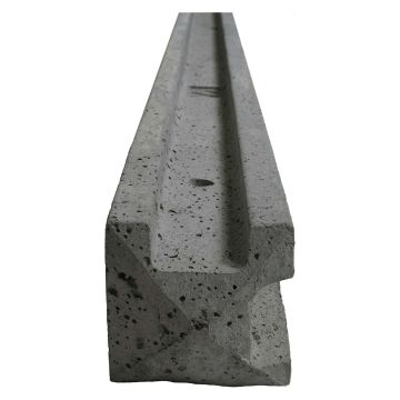 Supreme Pro Slotted Concrete Corner Post 2440mm