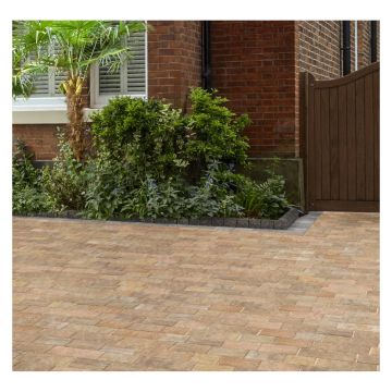 Stonemarket Trident® Paver Forest Blend 240x160x50mm 10.91 m²