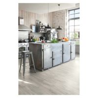 Quickstep Alpha Canyon Oak Rigid LVT Flooring With Integrated Underlay 2.13m²