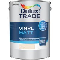 Dulux Trade Vinyl Matt Emulsion Magnolia