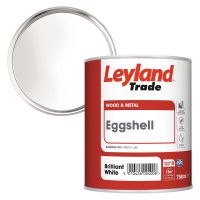 Leyland Trade Eggshell White 750ml