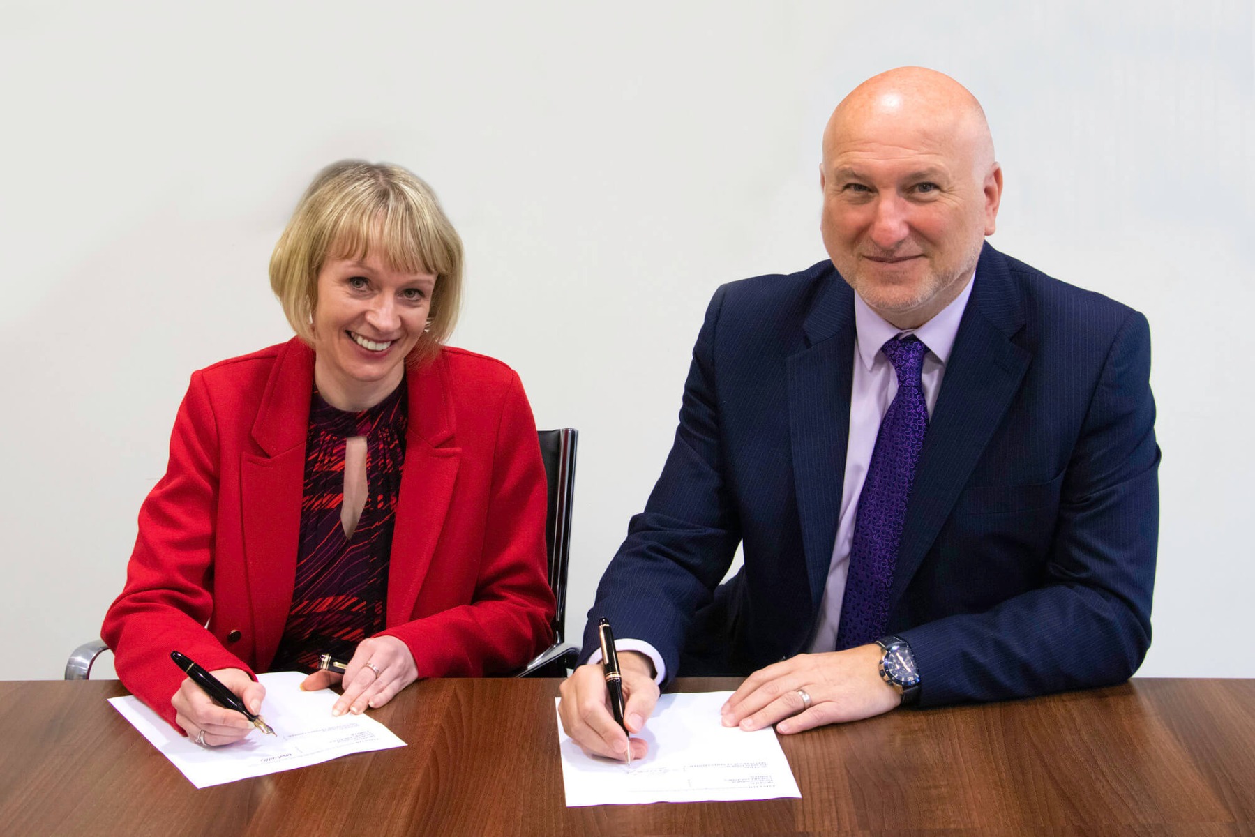 Selco CEO Howard Luft and Unipart Logistics CCO Claire Walters mark opening of Lightside Distribution Centre
