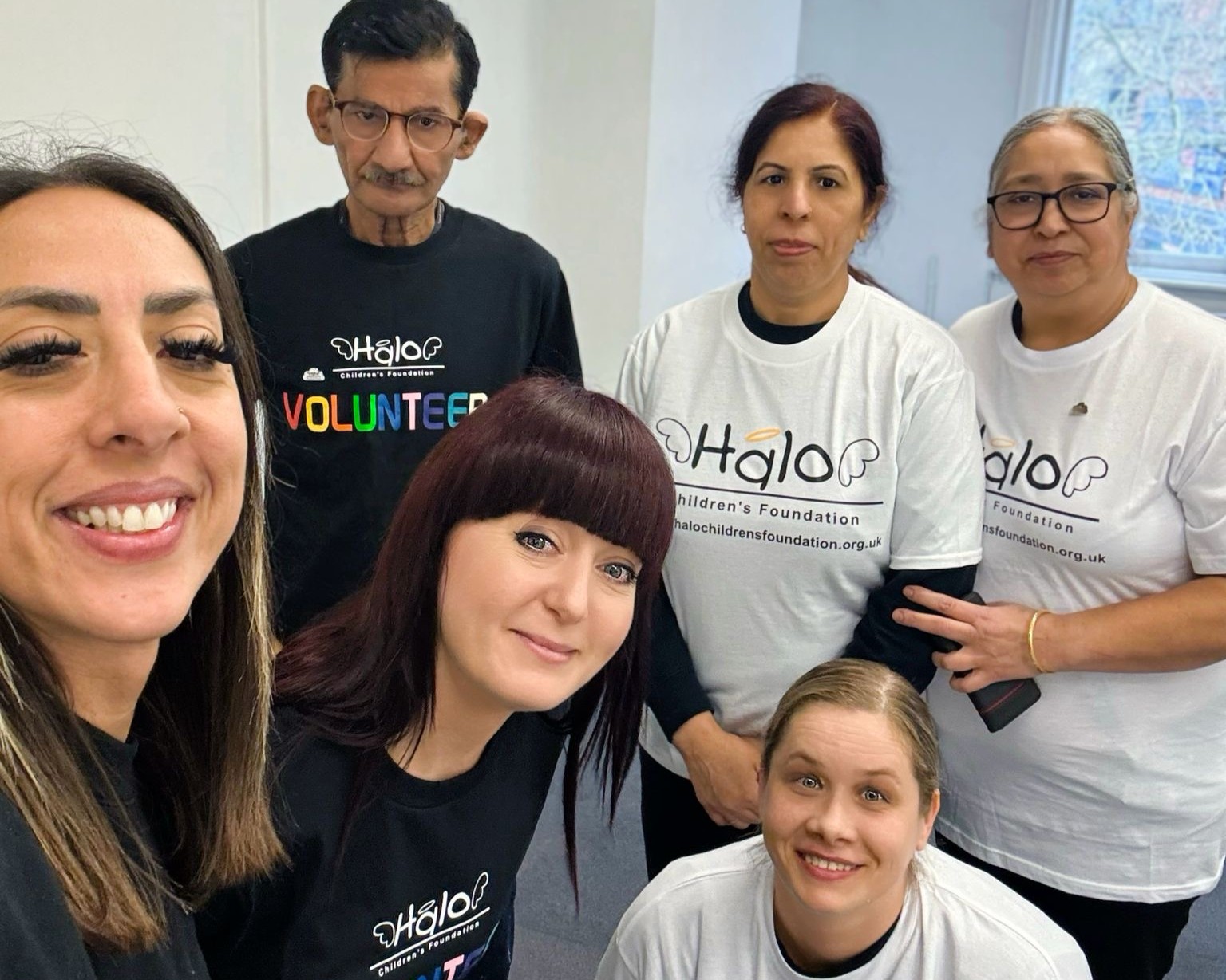 Halo Children's Foundation volunteers