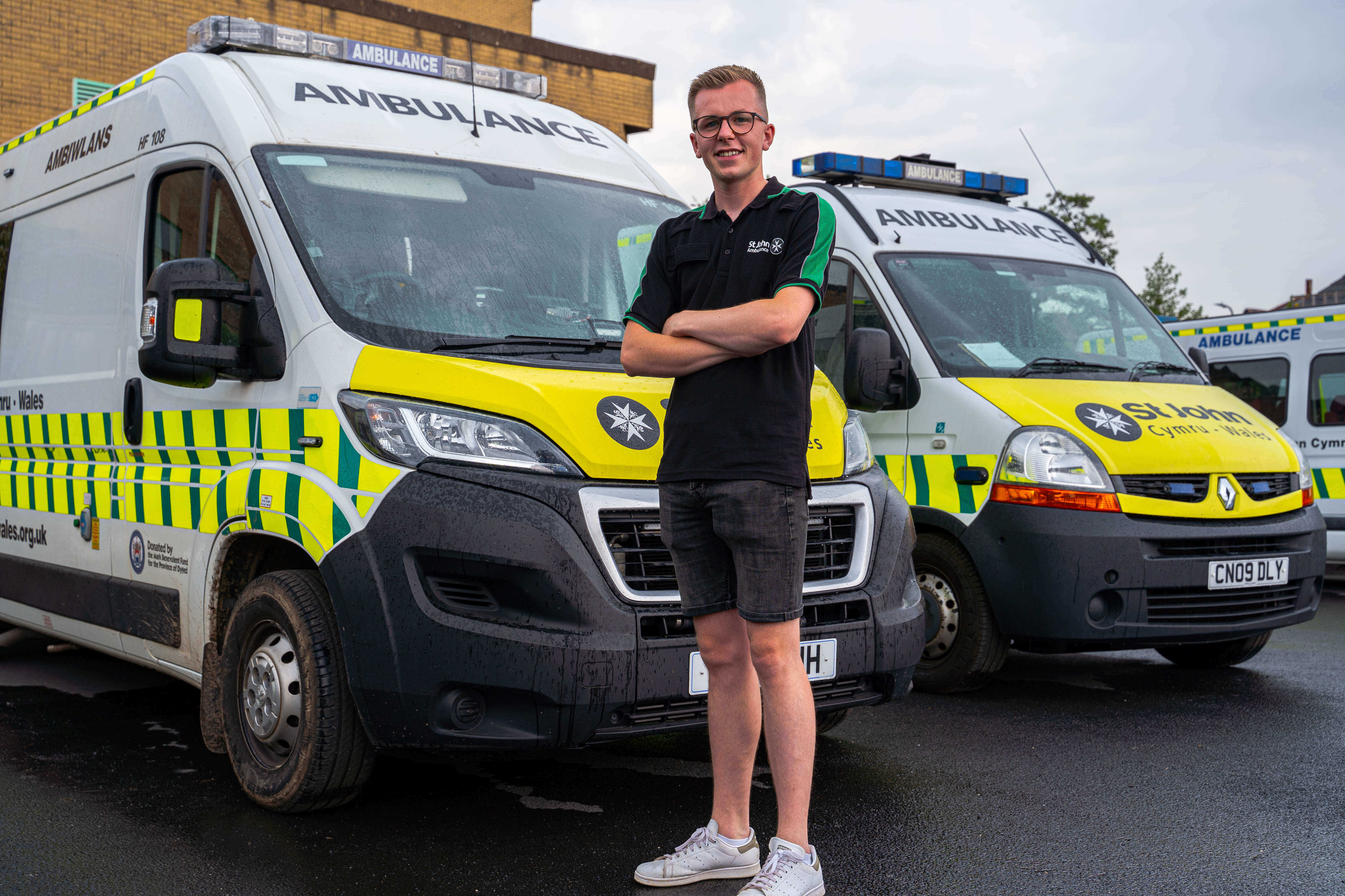 Selco gives materials boost to St John Ambulance Cymru